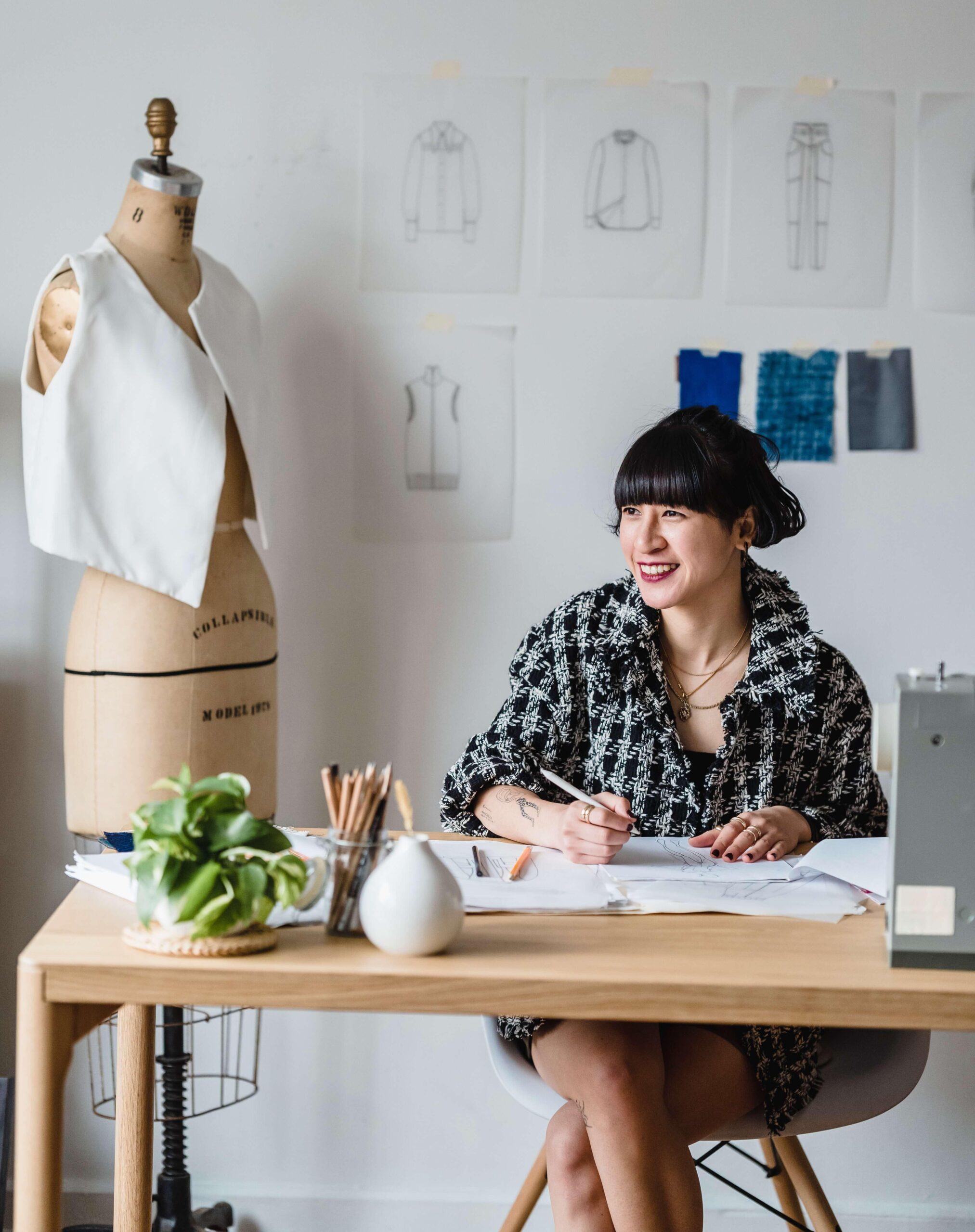 kursus-desain-busana-fashion-design-course-tata-busana-online-hazon-contact-us-r1